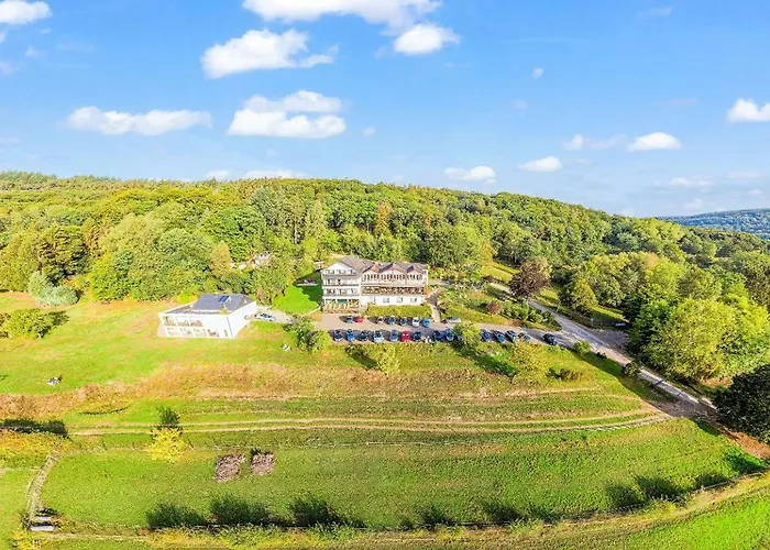 אתר קמפינג Eifel Nature בולנדורף